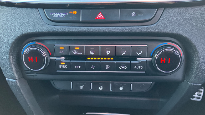 Kia Ceed 1.5T GDi ISG 138 GT-Line 5dr Petrol Hatchback